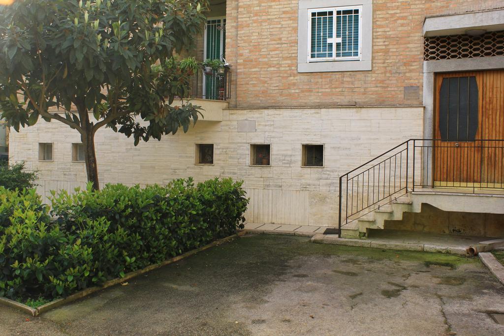 פויג'ה B&B Il Giardino In Citta - Parcheggio Privato Gratuito מראה חיצוני תמונה