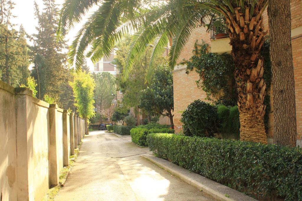 פויג'ה B&B Il Giardino In Citta - Parcheggio Privato Gratuito מראה חיצוני תמונה