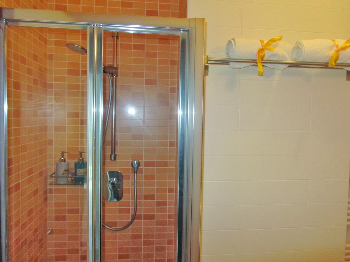 פויג'ה B&B Il Giardino In Citta - Parcheggio Privato Gratuito חדר תמונה